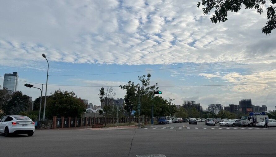 【Ｍ傳媒】社宅不必全擠蛋黃區？賣厝阿明「蛋白區造鎮」分散人口、打造生活圈