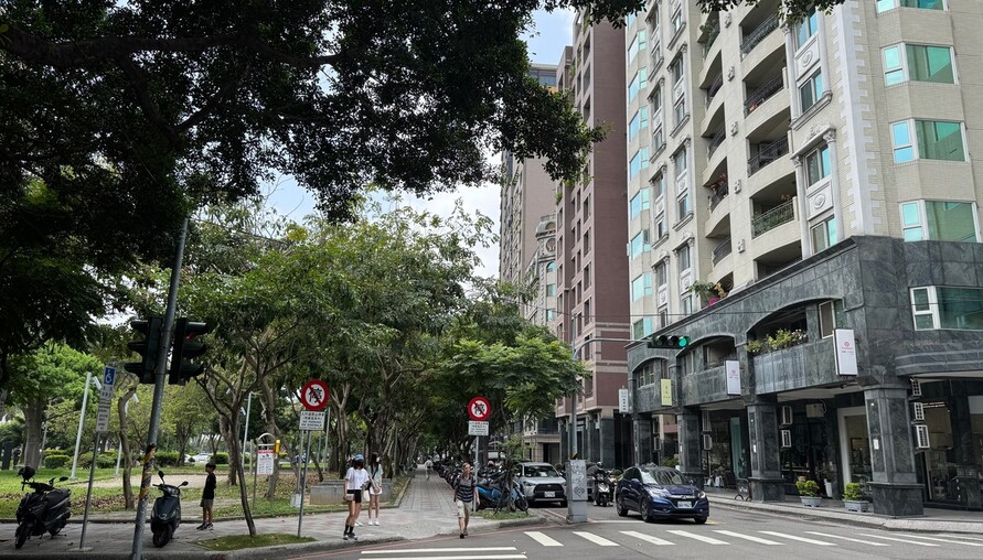 理性思辨：破除「買房迷思」，一張檢核表看清自己的財務現實