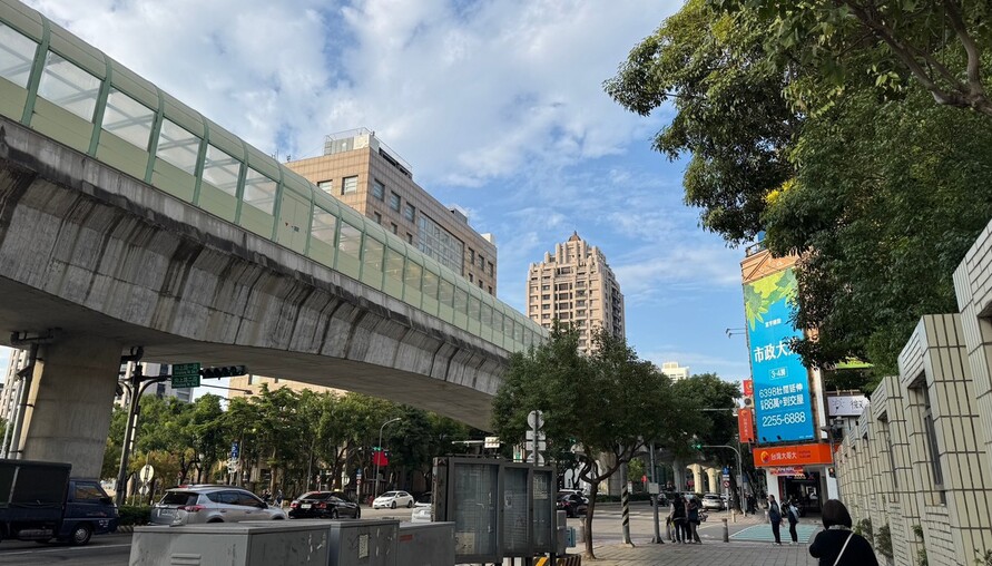 駿馬奔騰還是老馬識途？馬年房市「先蹲後跳」行情全解析