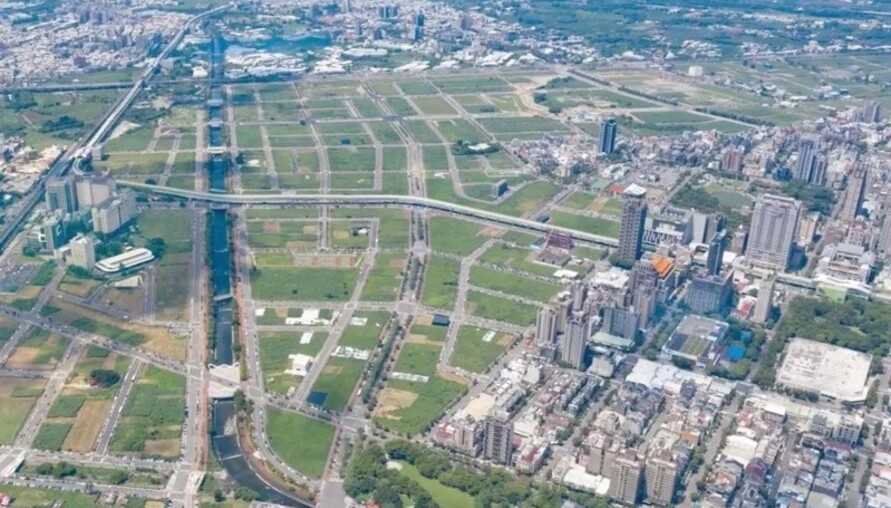 城市發展的心臟手術：拆解「市地重劃」，讓每位地主都看懂自己的土地契約