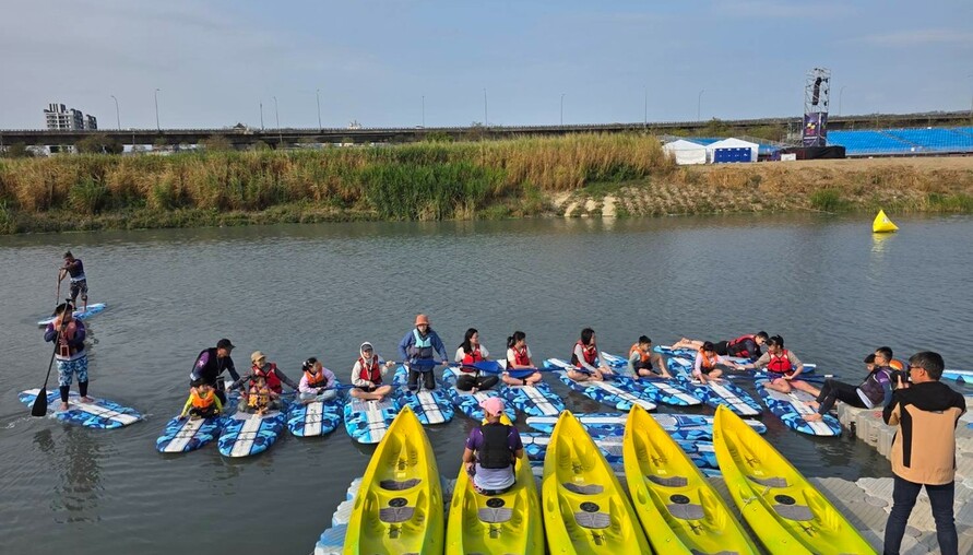 2026南投燈會首創SUP燈區 白天玩漿夜賞燈