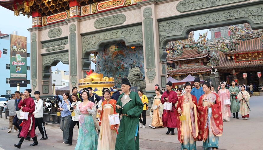 武德新唐社別出心裁慶週年 唐裝Cosplay提燈踩街 重現盛唐風華