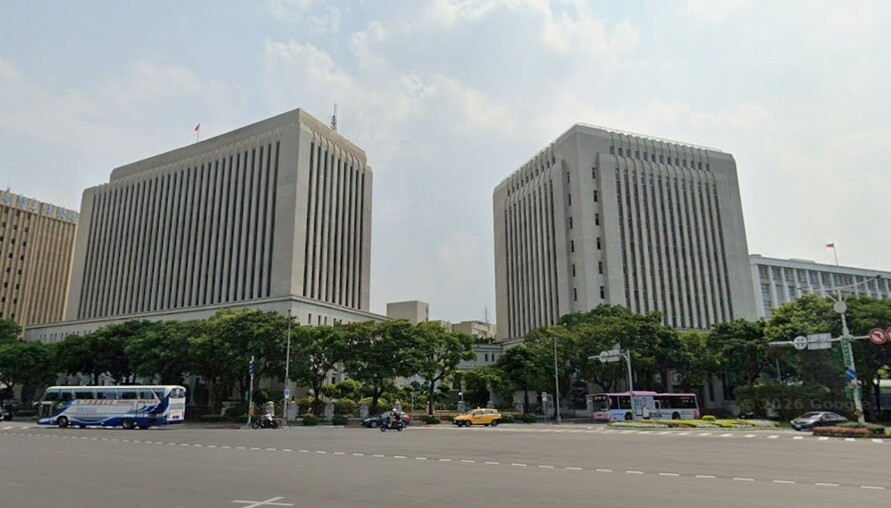 新台幣終結連三貶！央行尾盤出手調節，外資五天狂賣近3000億