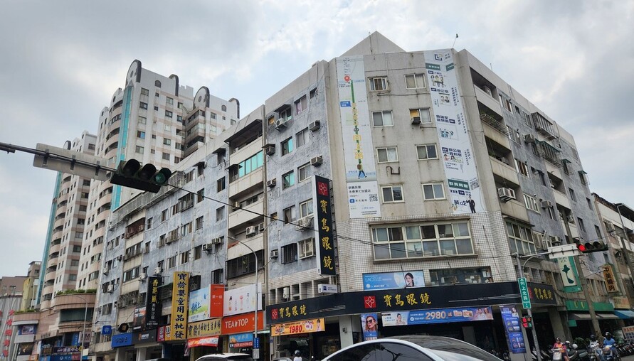 小心！社區大樓出租外牆、屋頂賺外快 國稅局盯上「這筆稅」