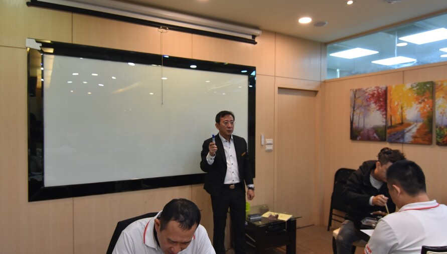 股市3萬5、房市ICU！台灣經濟出現非對稱成長，究竟誰被犧牲了？