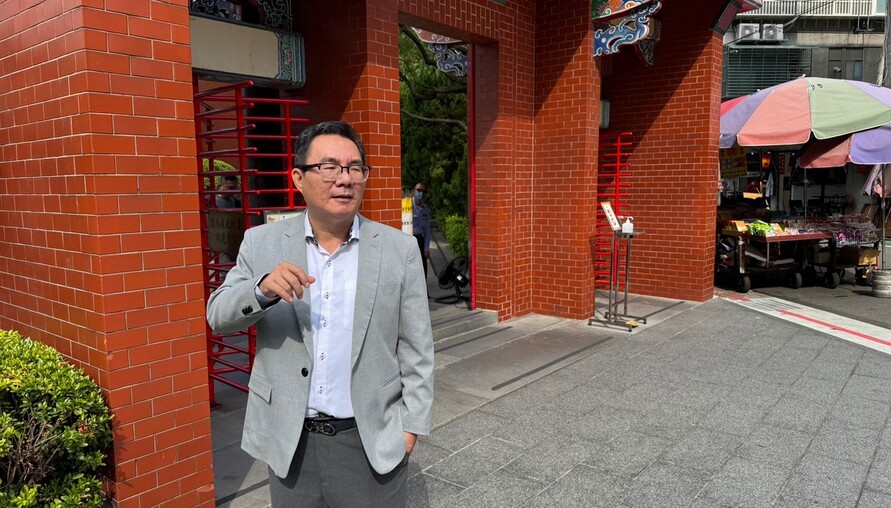 建築師公會跳下來驗屋，真的能「客觀公正」嗎？富哥拆解「球員兼裁判」三大疑慮