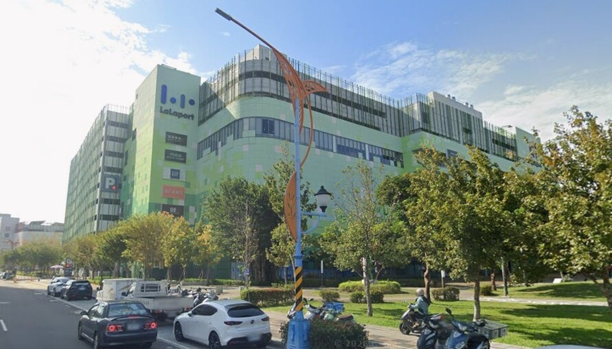 南港vs.台中LALAPORT周邊房市兩樣情！南港逆勢漲2%、台中跌6%，專家：關鍵不是商場，是這三件事