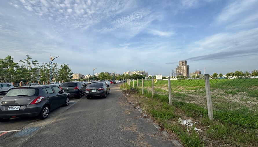 營建廢土沒地方倒？新制上路土資場漲價又停收，北高兩市出招：台北送港區、高雄「A點直送C點」清運費崩跌81%