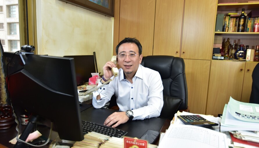 山哥開講｜油價飆、通膨回頭，房價不跌是因為「成本已重新定錨」