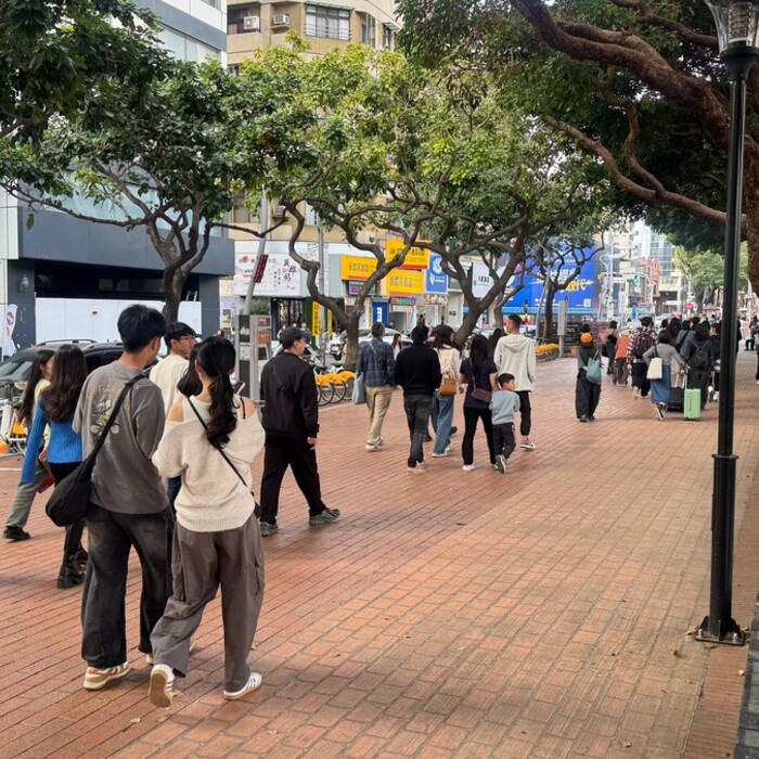 補貼越多、房價越漲！撒錢幫房東抬轎，卻把社宅承諾砍到見骨 年輕人又被賣一次？
