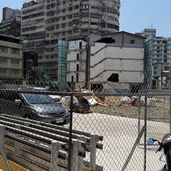 土方費比混凝土還貴！處理一車廢土竟要價4,300元 建商跪求中央「快管管」 官員：自己的XX自己收！