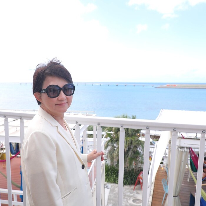台中麗水漁港要變「愛琴海」！盧秀燕赴沖繩取經　參考瀨長島藍白建築打造海線新景點