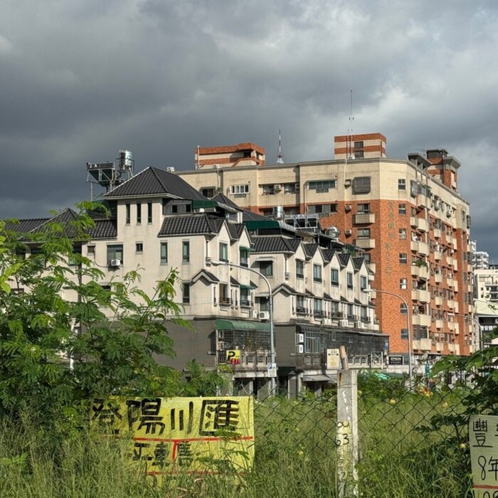 建商集體躺平？土地交易暴跌7成 專家警告：房市恐迎10年最大寒冬