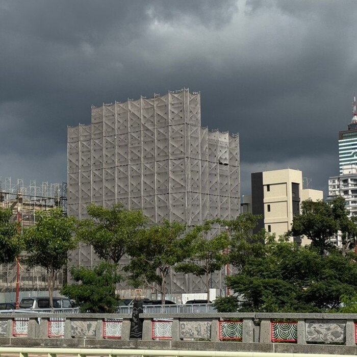 房市交易量創八年新低 六都八月移轉棟數年減超三成