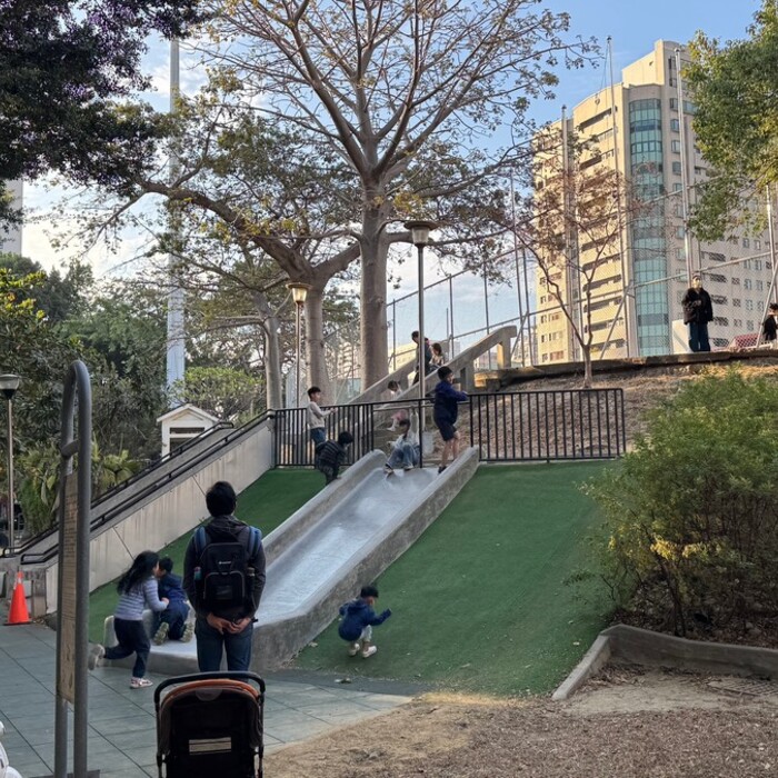 外國年輕人這麼說：不買房、不結婚、不生，等房市崩盤再回來