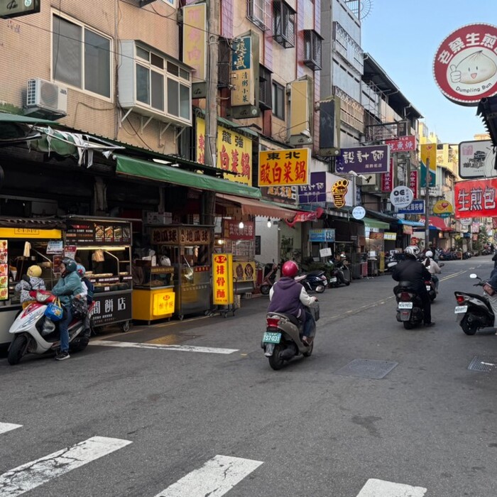 社群最不缺的就是酸民，尤其是你願意講真話的時候