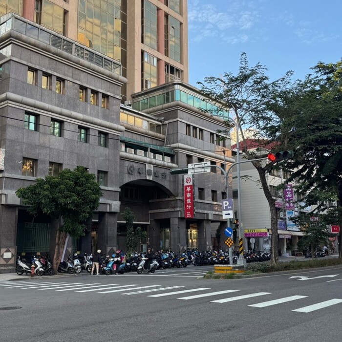 官股、民營、農漁會、信合社房貸大盤點！2026年房貸怎麼選才不吃虧？